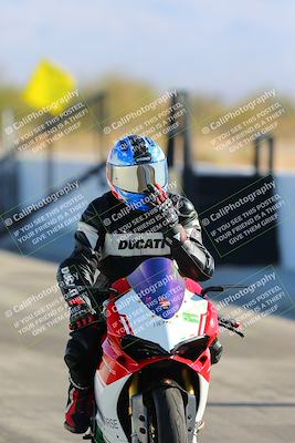 media/Mar-09-2025-TrackXperience (Sun) [[4c2000c718]]/1-Around the Pits-Pre Grid/